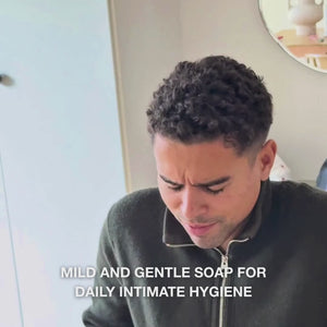 Intimate wash for men – Gentle care for daily intimate hygiene — Effective intimate wash for men. Helps relieve irritation and discomfort in the groin area. Natural ingredients for healthy, well-groomed skin.