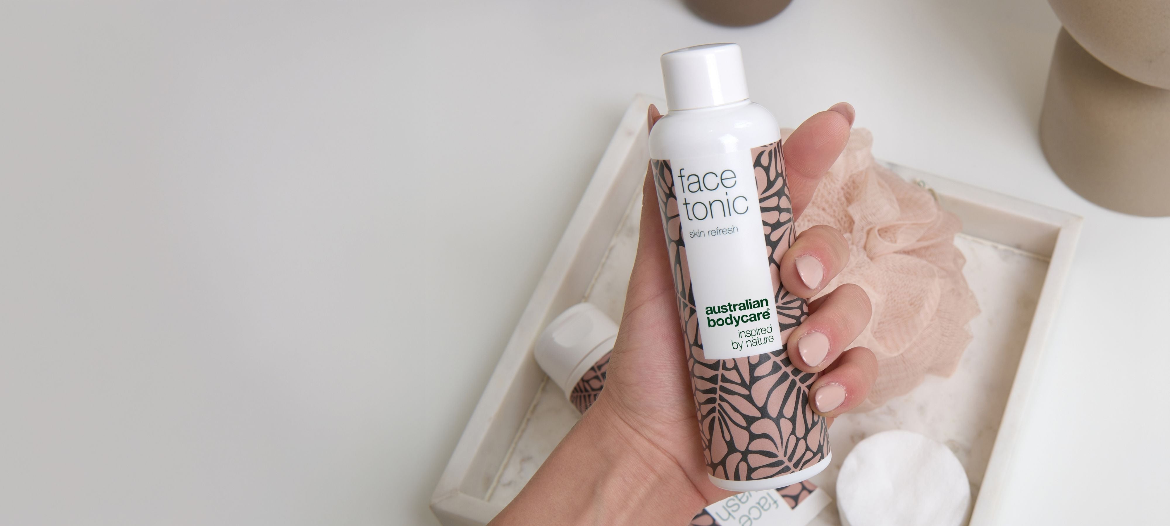 Skin tonic after shaving