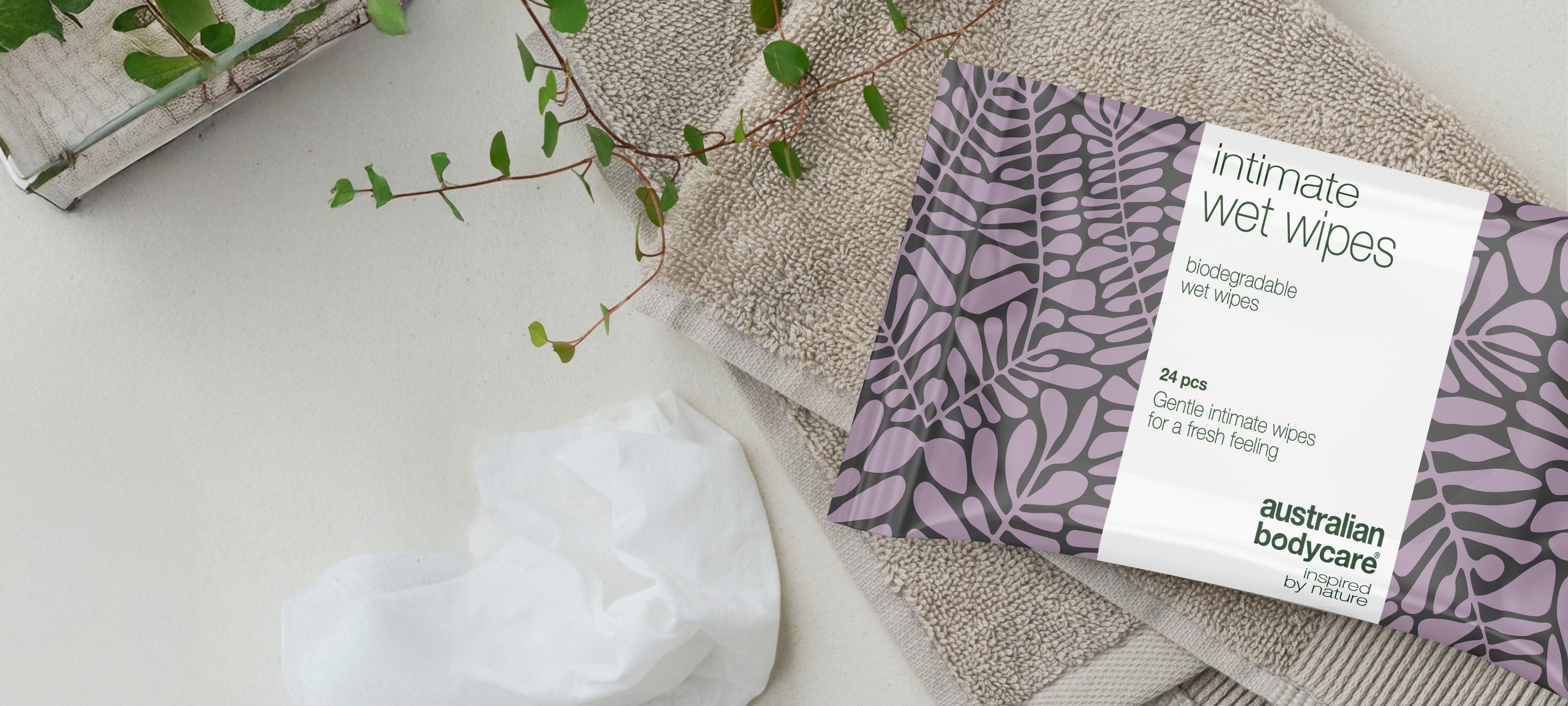 Wet wipes for intimate care