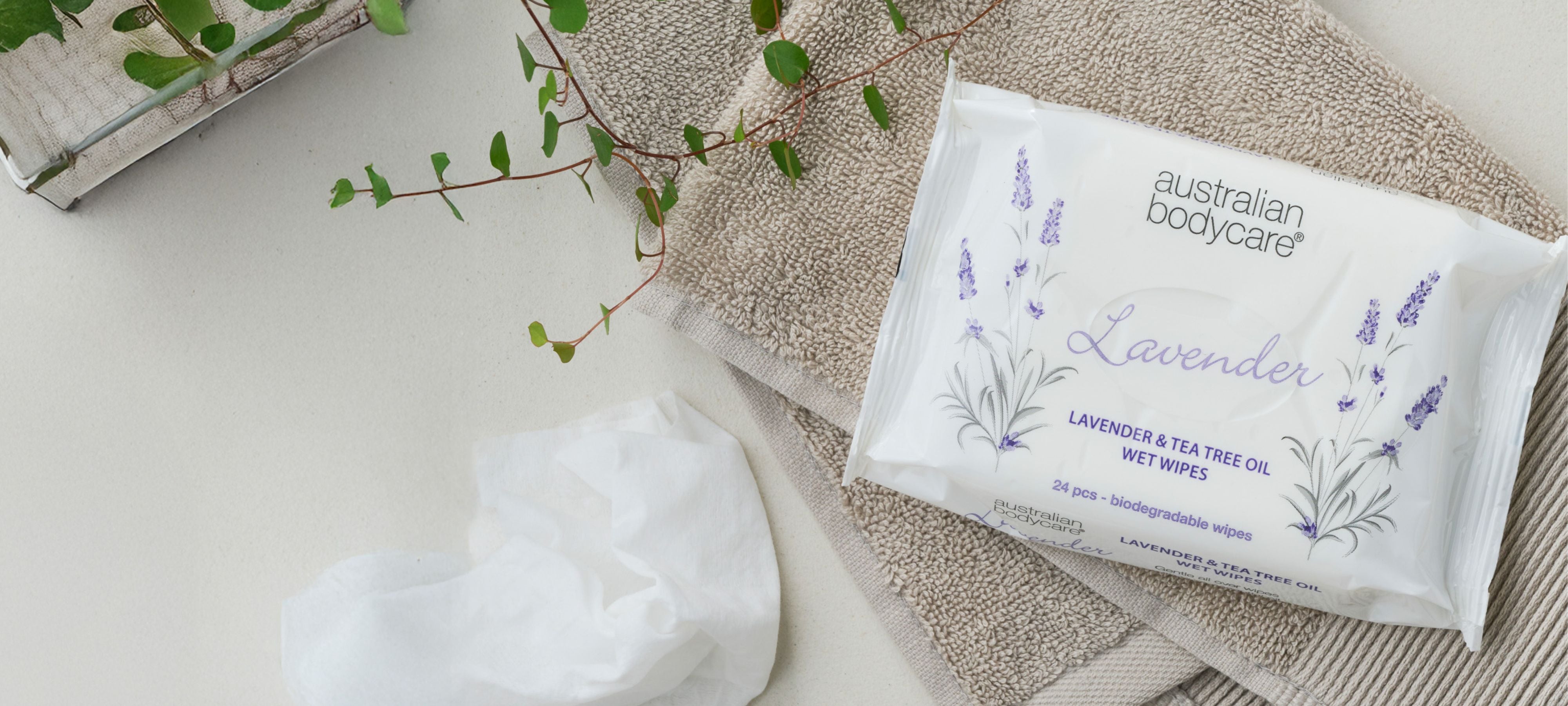 Adult wet wipes to refresh, cleanse and moisturise the skin on the body