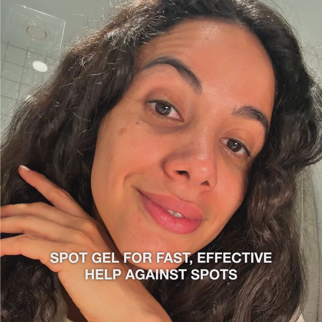 Salicylic Acid Spot Gel for blemishes and clogged pores — Salicylic Acid Spot Gel clears uneven, oily skin. Removes dead cells and excess oil with effective Salicylic Acid care.