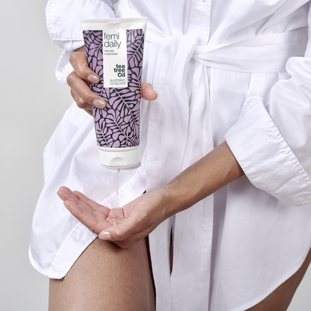 Intimate gel against vaginal dryness, genital itching and vaginal odor - Intimate gel for the daily care of intimate problems